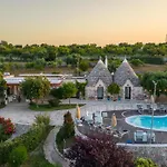 Trulli Ericla Luxury فيلة *