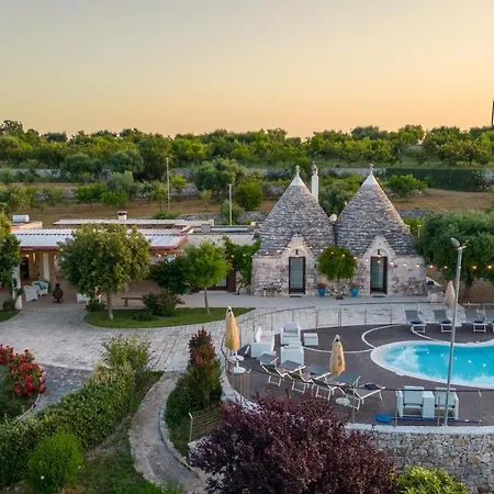 Trulli Ericla Luxury Villa *
