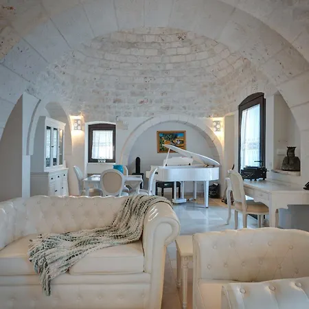 Trulli Ericla Luxury Villa