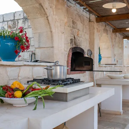Trulli Ericla Luxury Villa *